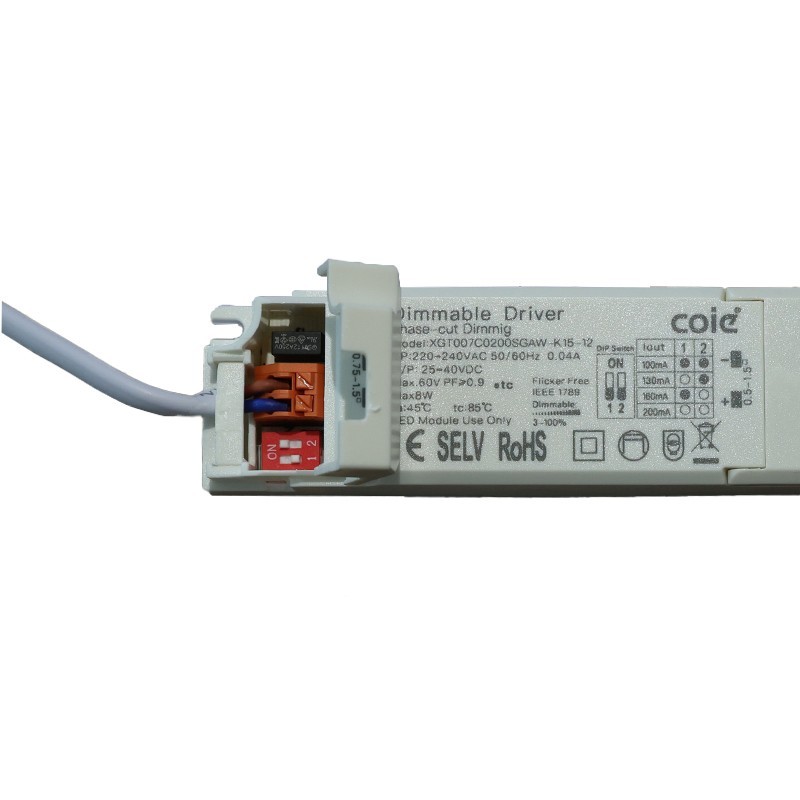 Transformateur dimmable pour spot LED de 4 à 8W - 100-200mA.