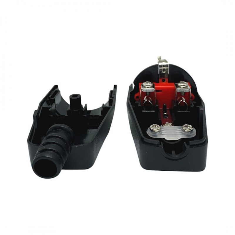 Fiche femelle étanche 230V