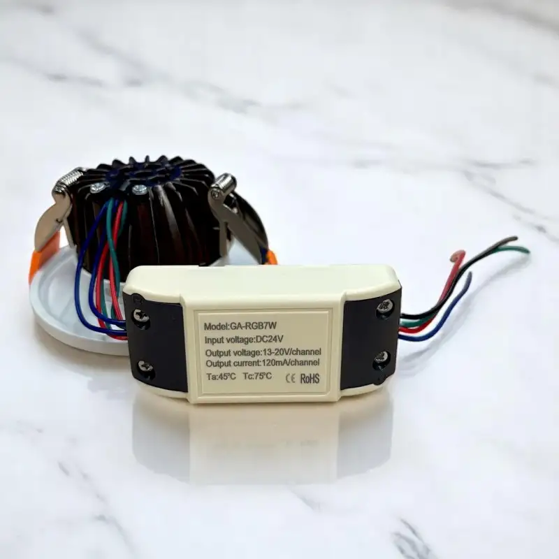 Spot LED encastrable fixe 7W IP64 - BBC - RT2012 - Cobyx