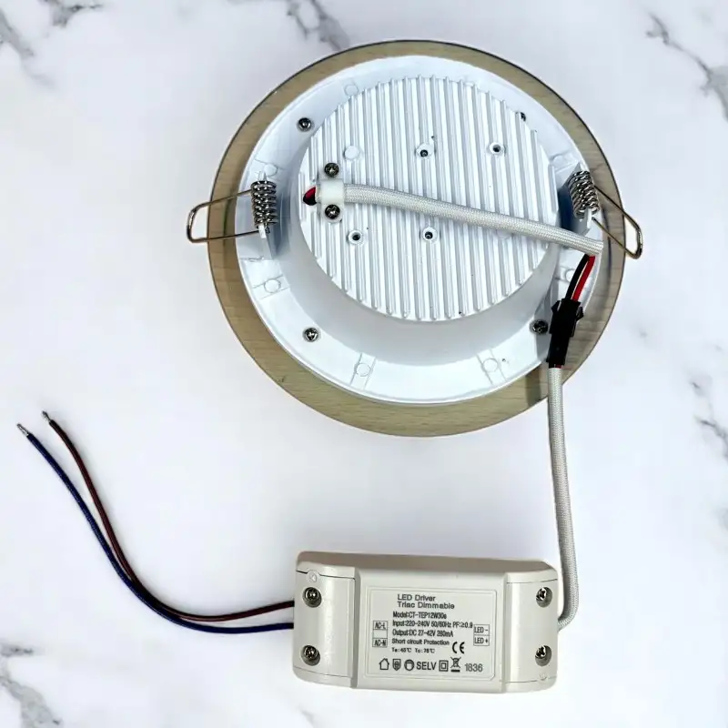 Spots et luminaires LED par ByLED.fr