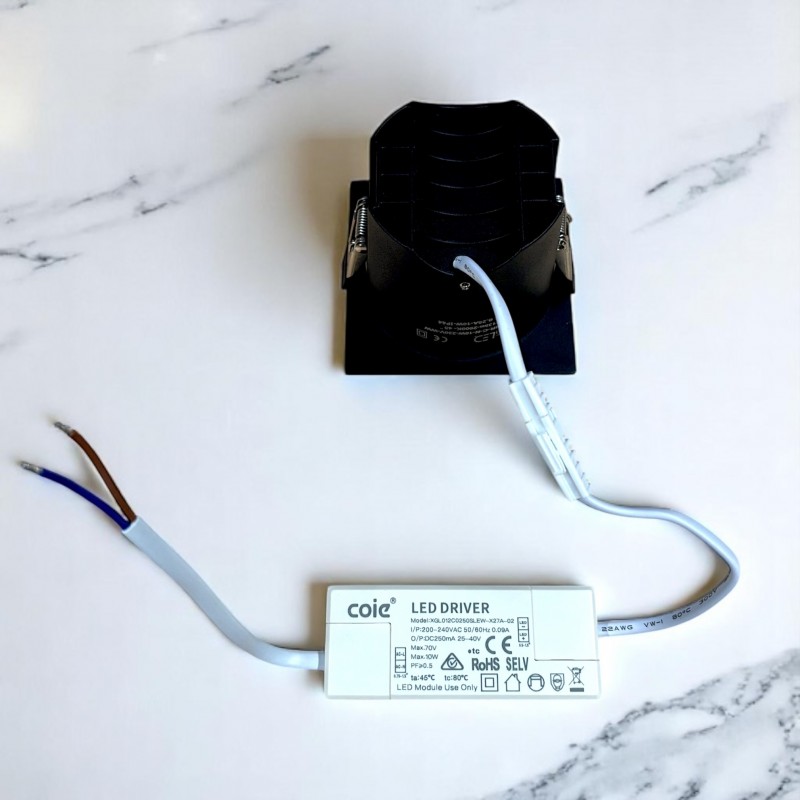 RV - Spot LED encastré carré noir 10W, couleurs au choix - Miror