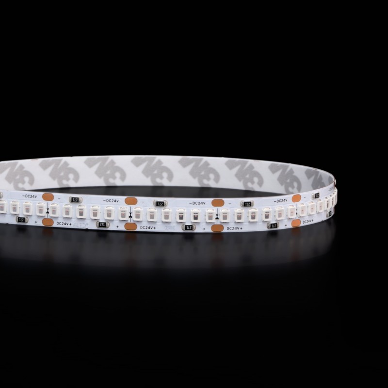 Ruban LED haute fidélité - 19,2W/m - IP20 - Blanc - 240 LED/m - 2835+ - 24V