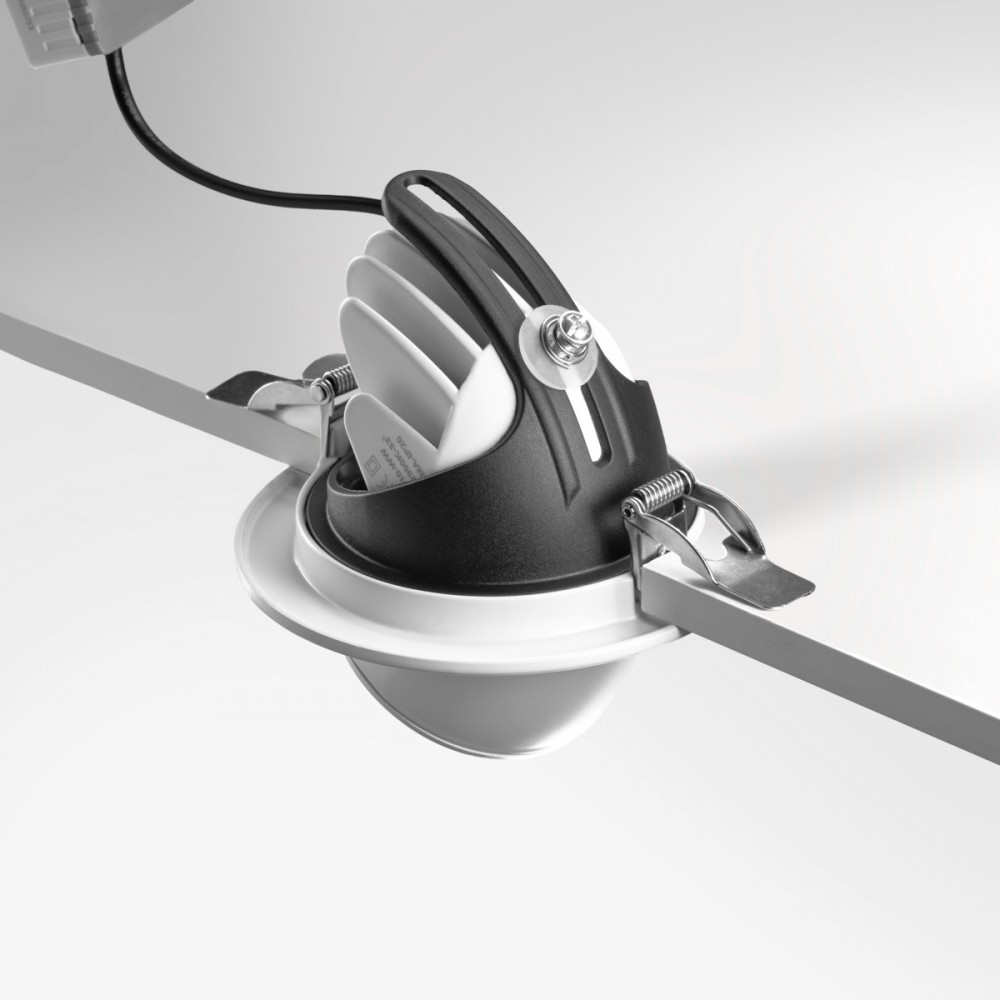 Projecteur LED rond encastrable orientable 360°- 10W - SNAKE