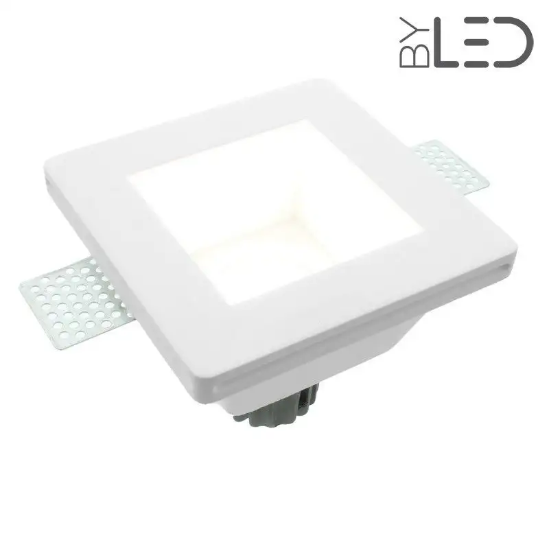 Spot encastrable en plâtre carré profond STAFF