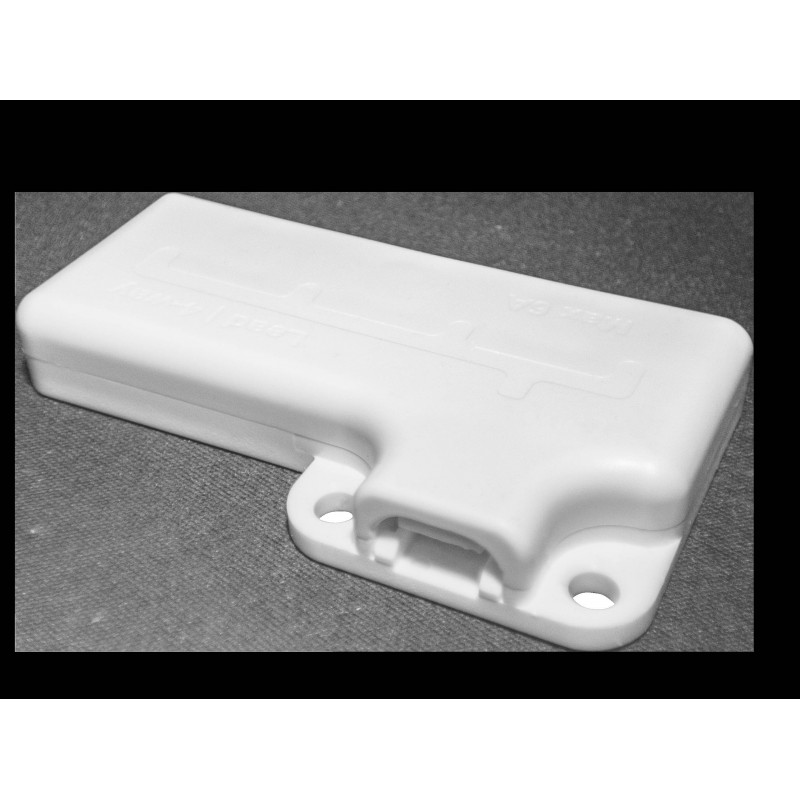 Dérivation pour fiche à sertir 4 sorties