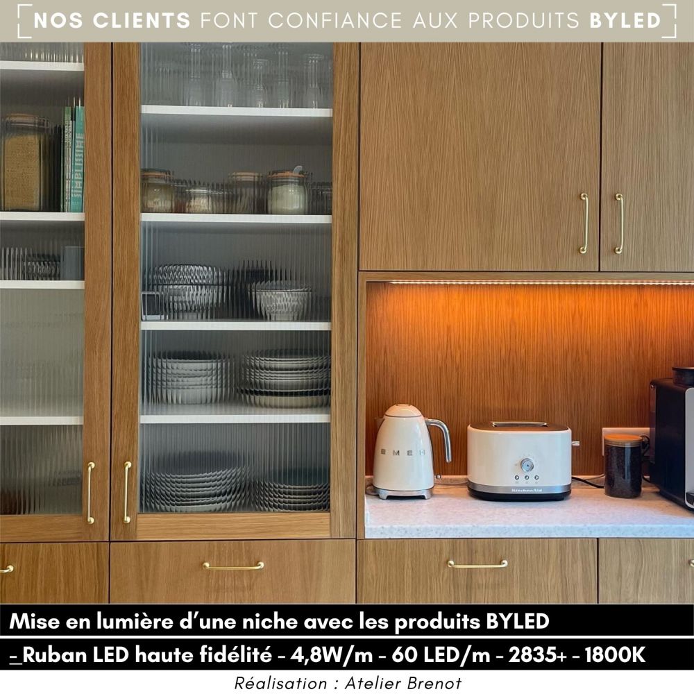 Ruban LED haute fidélité - 4,8W/m - IP20 - Blanc - 60 LED/m - 2835+ - 5m - 24V - Vue supplémentaire