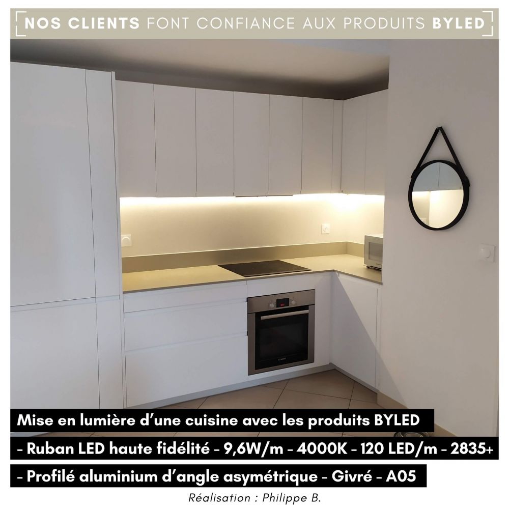 Ruban LED haute fidélité - 9,6W/m - IP20 - Blanc - 120 LED/m - 2835+ - 5m - 24V - Vue supplémentaire