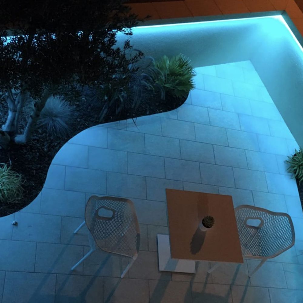 Ruban LED RGB multicolore - 7,2W/m - IP68 - 30 LED/m - 5050 - 5m - 24V - Vue supplémentaire