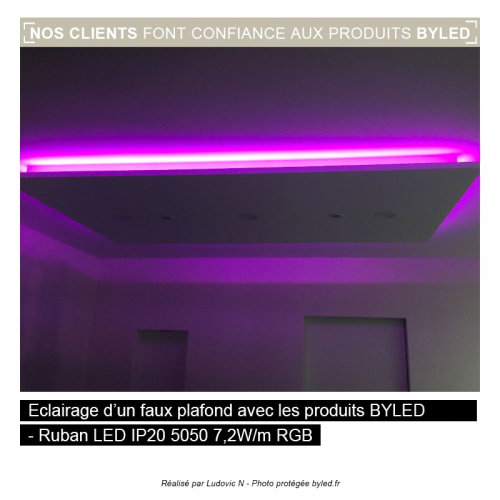 Ruban LED RGB multicolore - 7,2W/m - IP20 - 30 LED/m - 5050 - 5m - 24V - Vue supplémentaire