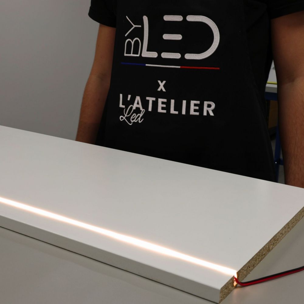 Néon flex avec ruban LED - 10W/m - IP68 - 180 LED/m - 24V - Latéral - L0410T - 20 mètres - Vue supplémentaire