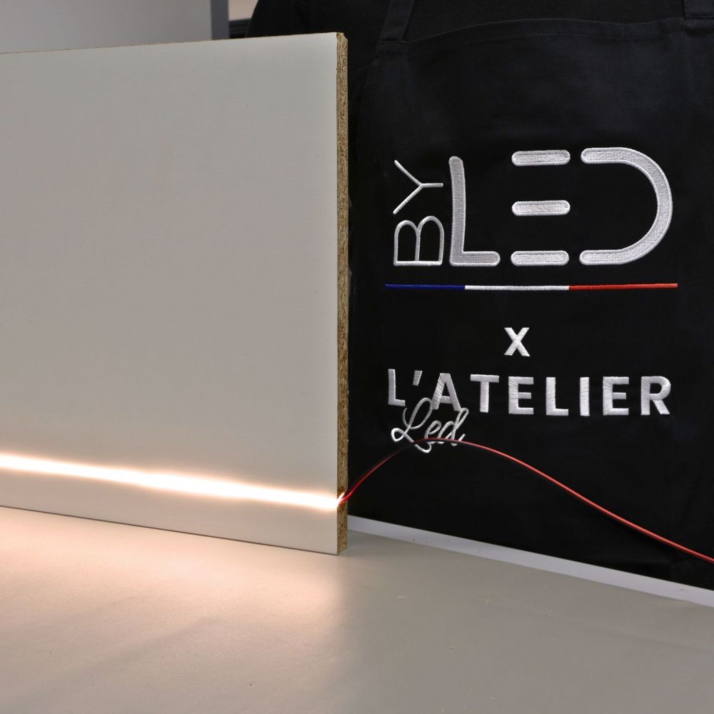 Néon flex avec ruban LED - 10W/m - IP68 - 180 LED/m - 24V - Latéral - L0410T - 20 mètres - Vue supplémentaire